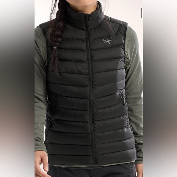 Arc'teryx Cerium Vest Women’s Black Zipper Size Medium Outdoor Hiking Athletic - Picture 1 of 10